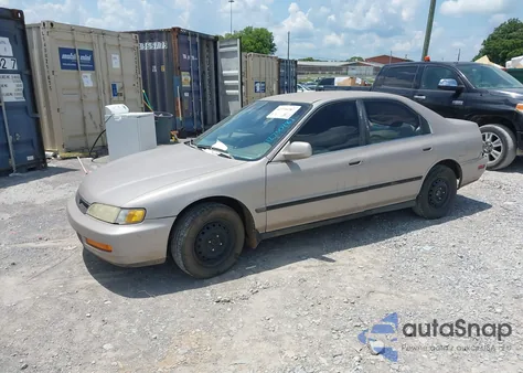 1997 Honda Accord Lx из США, поврежденный, VIN 1HGCD5638VA221817